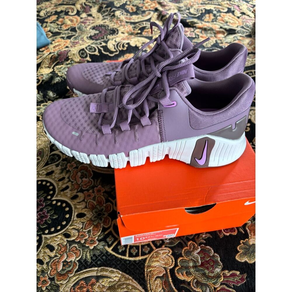 NIB Women’s Free Macon 5 Training Shoes